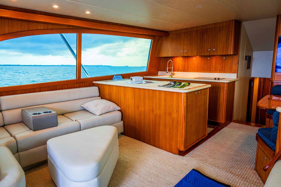 Nautical Knack: Waterproof Upholstery Solutions for Boats and Beach Houses?